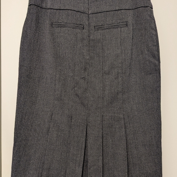 Worthington Pencil Skirt - Picture 2 of 4